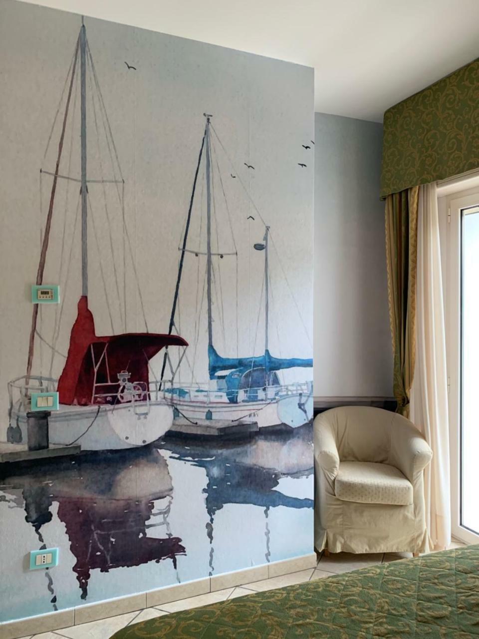 Hotel Residence Veliero Riccione Luaran gambar